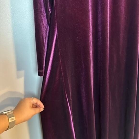 Soft Surroundings SZ XL Lisabetta GORGEOUS Purple Velvet Dress Long Sleeve EUC - Picture 9 of 10